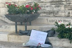 Carnicella, sul sagrato di San Bernardino un biglietto: «Nessun attuale amministratore è degno di parlare di te»