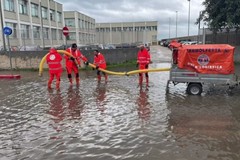 Maltempo a Molfetta, operatori del Ser al lavoro per il ripristino della viabilità