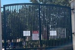 Forte vento a Molfetta: disposta la chiusura di cimitero e parchi