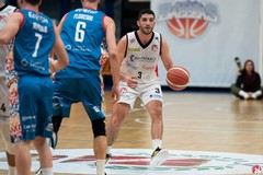 La Pallacanestro Molfetta riparte dal suo capitano: rinnova Ippedico