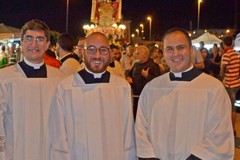 Tre giovani ordinati diaconi nel giorno di Santo Stefano nella Cattedrale di Molfetta