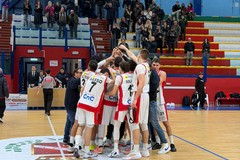 Gioia Clean Up Molfetta in rimonta: Chiriatti nel finale supera Monopoli