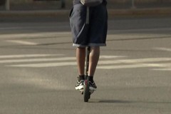 Monopattini a Molfetta, boom senza regole: cresce l’allarme sicurezza