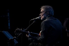Nino Buonocore in versione jazz a Molfetta per rileggere i suoi grandi successi