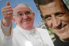 Papa Francesco ringrazia Molfetta durante la benedizione Urbi et orbi