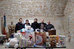 Movimento 5 Stelle Molfetta: donati giocattoli alle parrocchie San Domenico, San Gennaro e Santa Famiglia