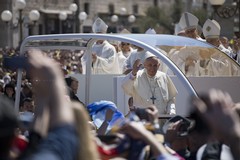 A Pasquetta Papa Francesco incontra i giovani. In 136 a Roma dalla Diocesi di Molfetta