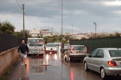 Il Comitato di quartiere Madonna della Rosa: «Viabilità pericolosa. Servono soluzioni»