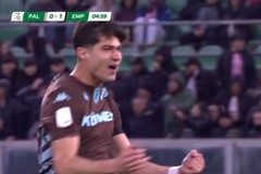 Gabriele Guarino in gol contro il Palermo: quinta rete totale in Serie B