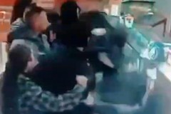 «Rissa con accoltellamento in un bar di Molfetta». La denuncia di Avs