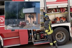Mattinata movimentata a Molfetta: auto in fiamme in via Fremantle