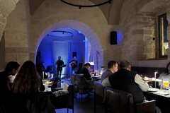 I giovedì di Ognissantino: il porto di Trani si accende di musica e teatro