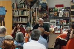 Michele Emiliano apre a Molfetta "Storie Italiane Festival": il romanzo diventa occasione per riflettere