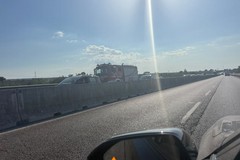 Incidente sulla SS16 a Molfetta, auto si ribalta: traffico rallentato in direzione Bari