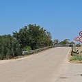 Operatori ASM Molfetta impegnati nella bonifica dell'agro