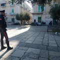 Prima la rissa, poi i colpi di pistola: ferito un 21enne