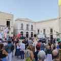 In piazza Municipio la protesta contro l'amministrazione Minervini
