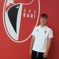 Il Bari pensa al futuro e blinda il suo gioiellino: Simone Paparella rinnova fino al 2028