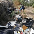 Discarica di rifiuti sulla vecchia provinciale Corato-Molfetta