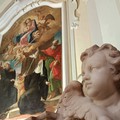 La grande tela di San Pietro torna a splendere nel ricordo di don Gino Samarelli