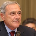 Paolo Borsellino spiegato ai ragazzi: Pietro Grasso a Molfetta per un incontro con le scuole