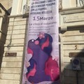 Piazza Municipio in lilla per la Giornata nazionale sui disturbi dei comportamenti alimentari