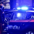 Ladro tenta la fuga in mare, ma a riva lo aspettano i Carabinieri