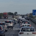 Auto ribaltata sulla SS16 bis tra Molfetta e Giovinazzo