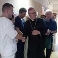 Il nuovo vescovo Mons. Basile in visita all'Ospedale “Don Tonino Bello” di Molfetta