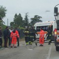 Brutto incidente sulla Molfetta-Terlizzi: ambulanze, carabinieri e Vigili del Fuoco sul posto