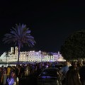 Enorme fila per accedere al concerto di Tommaso Paradiso - FOTO