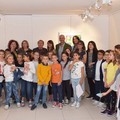 Inaugurata la mostra delle opere del Maestro Addamiano e degli alunni della scuola  "Cozzoli "