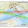 Razzo in caduta verso il centro-sud Italia, la Protezione Civile: «Stare lontani da finestre e porte vetrate»