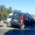 Scontro frontale sulla Molfetta-Terlizzi: due auto coinvolte