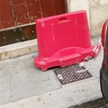 Intervento della Multiservizi per il marciapiede dissestato in via Manara