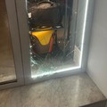 Tentano furto alla Boutique Corso Umberto, messi in fuga dall'allarme
