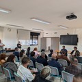 L'amministrazione incontra i commercianti di corso Umberto: «La sicurezza è una priorità»