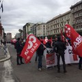 Sciopero operatori delle telecomunicazioni: le foto del corteo di Bari