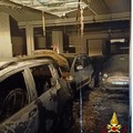 Scoppia un incendio nella concessionaria My Car, due auto distrutte