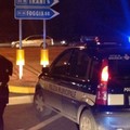 Invade la rotatoria, incidente in via Bisceglie