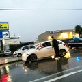 Incidente presso la zona industriale, due vetture coinvolte. Rallentamenti in zona