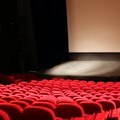 Da oggi ritorno alla normalità per cinema, teatri e musei. E riaprono le discoteche