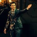 Migliaia in arrivo per Mika: organizzazione all'opera per accogliere fan e curiosi