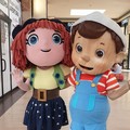 Bimbi emozionati accanto a Pinocchio e Freeda al Gran Shopping Molfetta 