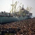35 anni fa lo sbarco Vlora a Bari, la testimonianza del molfettese Corrado Cifarelli: «Sembrava un'isola in movimento»