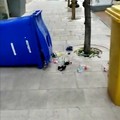 Raid vandalico a Corso Umberto: il  "salotto buono " di Molfetta ricoperto dai rifiuti