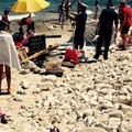 Tragedia sfiorata in spiaggia nella mattinata