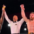 Boxe, Squeo contro Musah: battaglia sul ring a Milano, il verdetto è parità