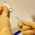 In Puglia superato il mezzo milione di vaccinazioni. Da oggi i richiami per gli over 80