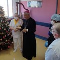 Il vescovo Cornacchia visita gli ammalati e celebra la santa messa nell’ospedale di Molfetta